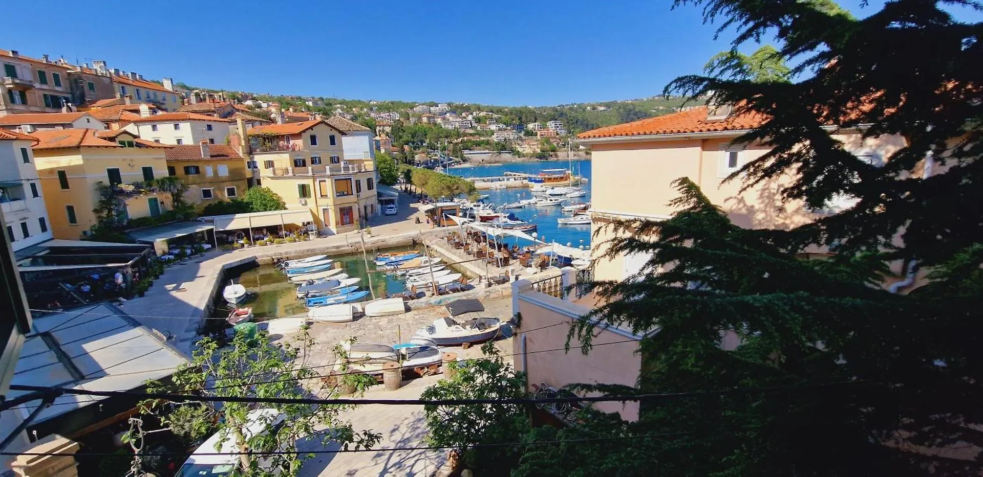 Divine Apartment Opatija 0*,